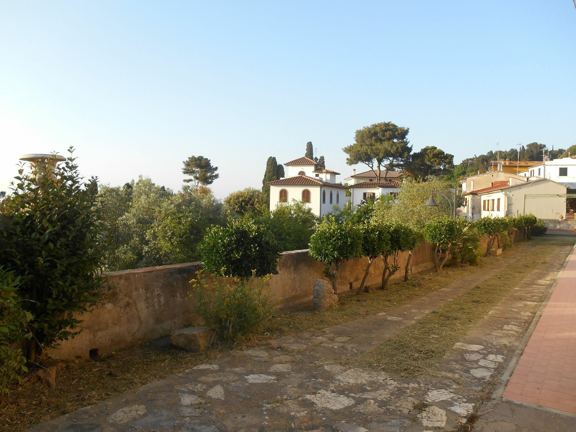 Ferienhaus Villa Della Querceta Livorno Esterno foto